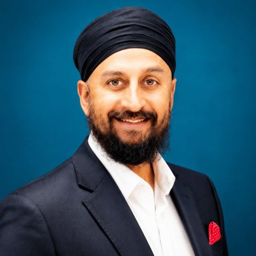 Dr. Anmol Kapoor